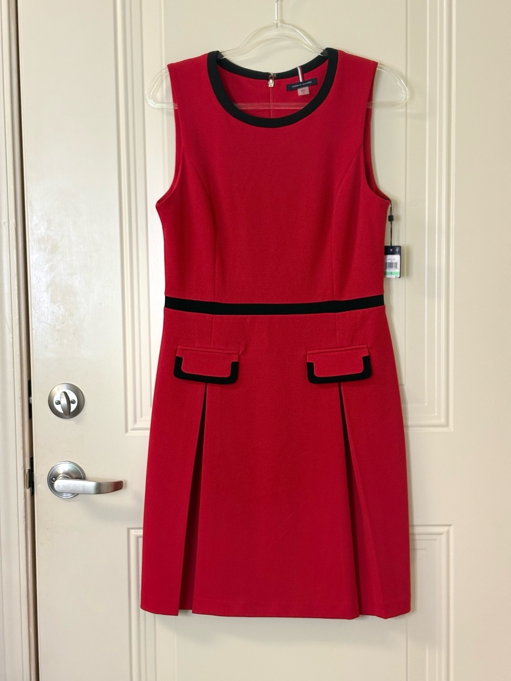 NWT TOMMY HILFIGER Red Sleeveless Pleated Dress with Navy Trim SZ 8 $159